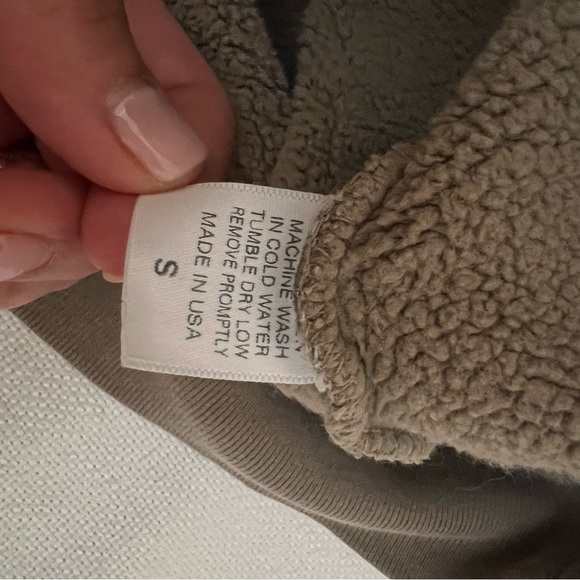 SET Active Hoodie Sweatshirt. Color is Sage. Size Small - Picture 4 of 5